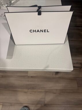 CHANEL White Paper Shopping Bag with Black Logo